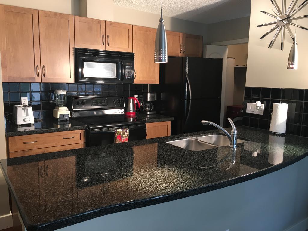 Olympic Suites Calgary Bagian luar foto