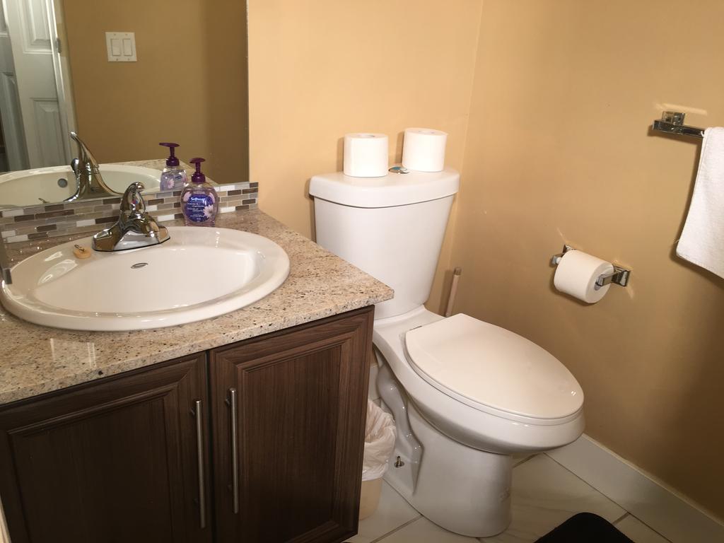 Olympic Suites Calgary Bagian luar foto