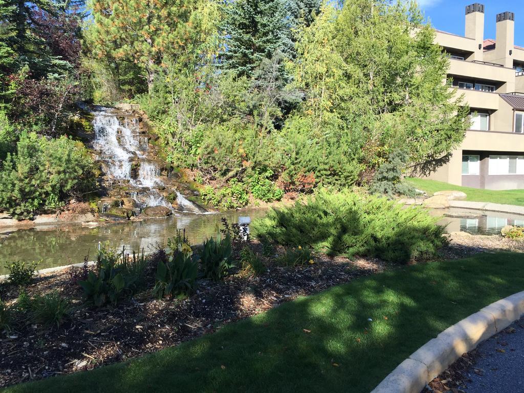 Olympic Suites Calgary Bagian luar foto