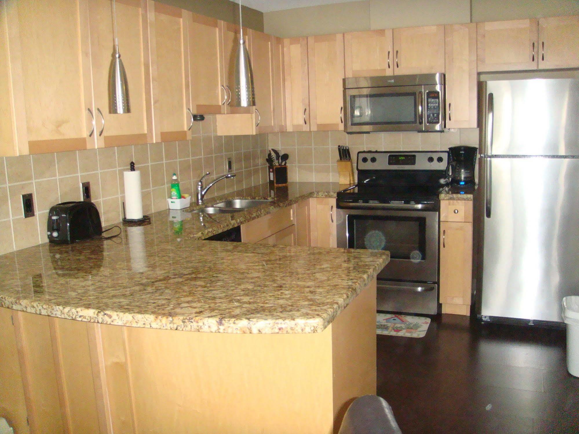 Olympic Suites Calgary Bagian luar foto