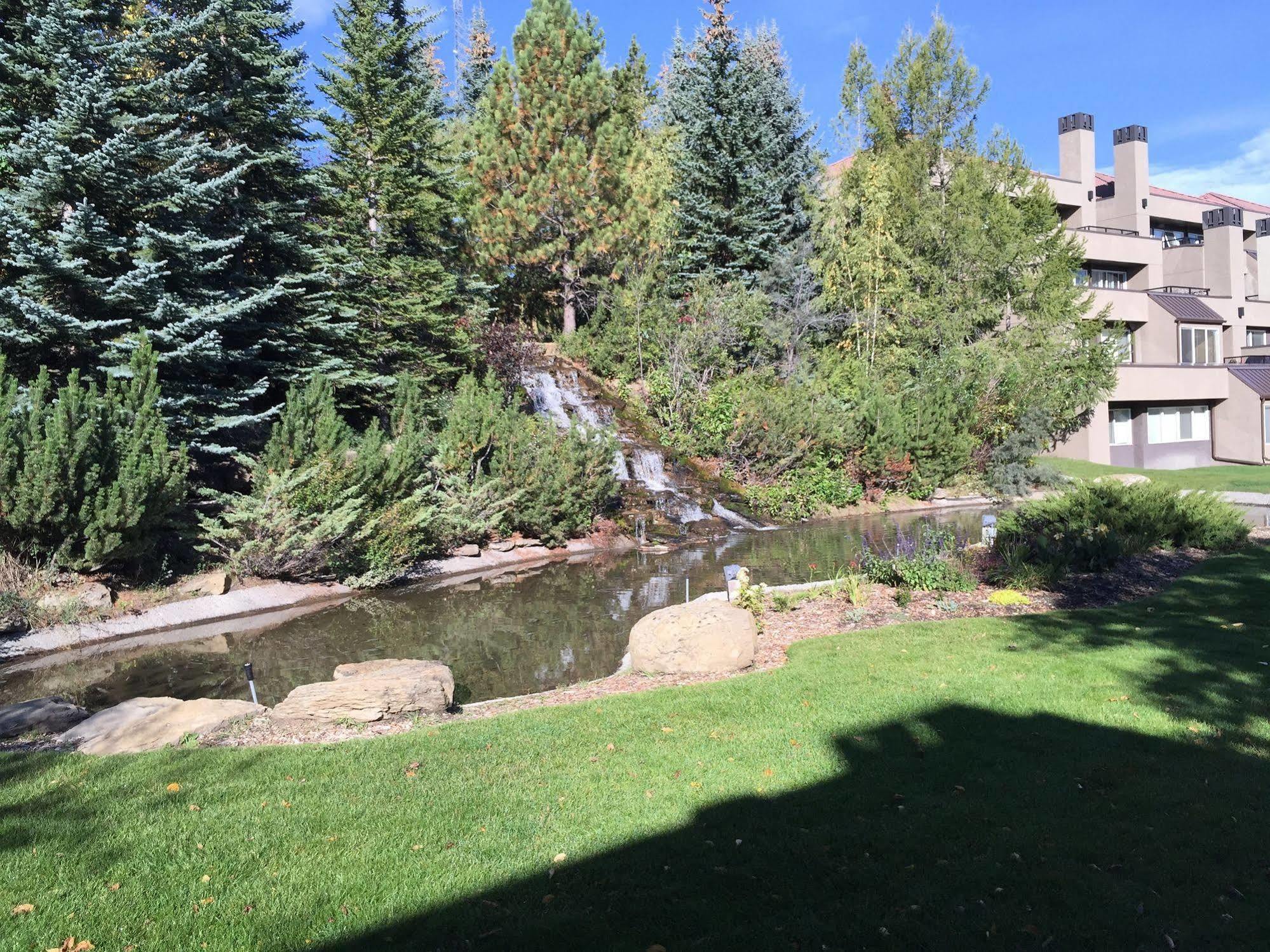 Olympic Suites Calgary Bagian luar foto